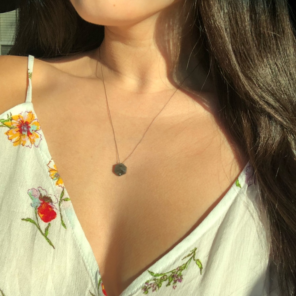 Moss Aquamarine Necklace - Picture 4 of 8